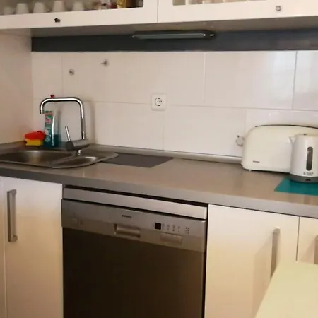 Modern In 90 M² Wheelchair Access Apartment Valencia